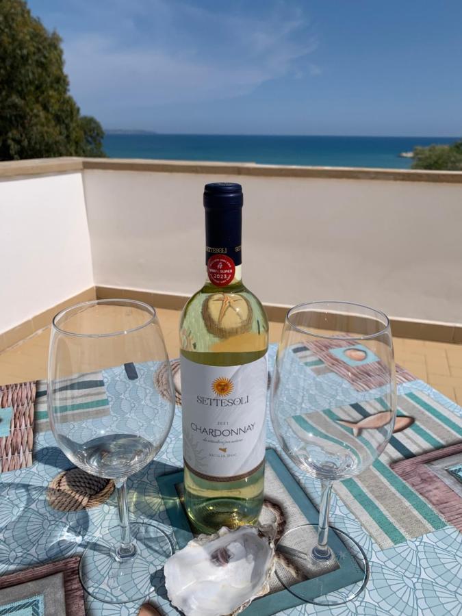 La Bussola Hotel Porto Palo Luaran gambar